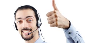 Danske skatteydere har angiveligt betalt for, at unge svenskere blev oplært som telefonsælgere for at kunne sælge præmieobligationer i Barcelona.