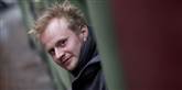 <span style='font-family: Arial; font-size: 15px; color: White;'>Komikeren Jonatan Spang danner ifølge Vip Listen par med Johanne Schmidt-Nielsen, hvor de er nummer seks.</span> <span style='font-family: Arial; font-weight: normal; font-size: 15px; color: #999999;'>Foto: POLFOTO, (Thomas Sjørup) / POLFOTO</span>