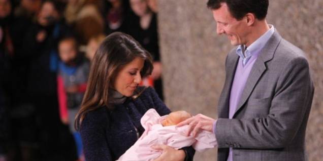 Se Danmarks nye lille prinsesse