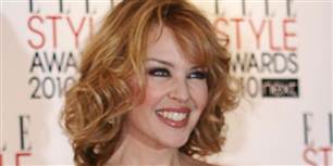 Kylie Minogue vil være mor, men det bliver næppe på den naturlige måde.