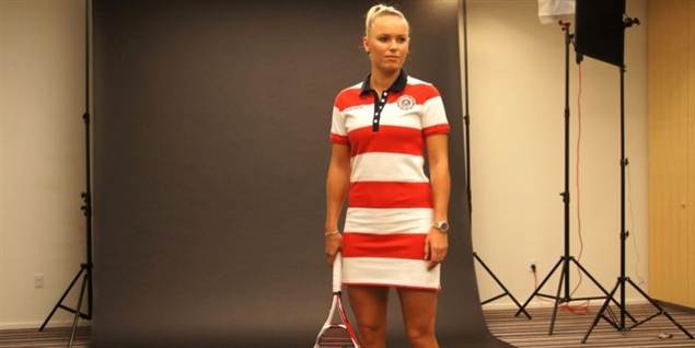 Se Wozniacki i OL-bolsjer og stram polo