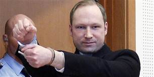 Den 32-årige norske massemorder er stadig fast besluttet på, at han ikke vil samarbejde med udvalget, lyder det fra hans forsvarer.