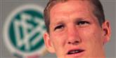<span style='font-family: Arial; font-size: 15px; color: White;'>Bayern Münchens Sebastian Schweinsteiger er nummer 12 med en årsindkomst på 102 millioner kroner.</span> <span style='font-family: Arial; font-weight: normal; font-size: 15px; color: #999999;'>Foto: Markus Schreiber / POLFOTO</span>