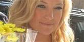 <span style='font-family: Arial; font-size: 15px; color: White;'>Året efter løb Kate Hudson med æren. Skuespillerinden har slået sit navn fast i Hollywood ved at medvirke i filmen Almost Famous, være datter af Goldie Hawn og ved at være forlovet med Muse-forsangeren Matthew Bellamy.</span> <span style='font-family: Arial; font-weight: normal; font-size: 15px; color: #999999;'>Foto: Katie Kiehn, Wikimedia Commons</span>