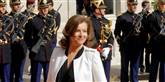 <span style='font-family: Arial; font-size: 15px; color: White;'>Francois Hollandes ledsager Valerie Trierweiler ankommer her til ceremonien.</span> <span style='font-family: Arial; font-weight: normal; font-size: 15px; color: #999999;'>Foto: AP Photo / POLFOTO</span>