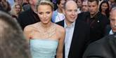 <span style='font-family: Arial; font-size: 15px; color: White;'>Da Charlene Wittstock i 2011 blev gift med Monacos prins Albert stjal hun opmærksomheden fra sin mand.</span> <span style='font-family: Arial; font-weight: normal; font-size: 15px; color: #999999;'>Foto: Colourbox</span>