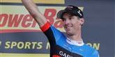 <span style='font-family: Arial; font-size: 15px; color: White;'>En lykkelig David Millar efter den flotte sejr på Tourens længste etape.</span> <span style='font-family: Arial; font-weight: normal; font-size: 15px; color: #999999;'>Foto: AP/Christophe Ena / POLFOTO</span>