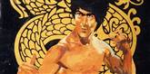 <span style='font-family: Arial; font-size: 15px; color: White;'>Kung Fu-stjenen Bruce Lee døde ung som 32-årig i 1973 han efterlod sig sønnen Brandon Lee, der fik samme skæbne. Brandon Lee døde under filmoptagelser i 1993 kun 28 år gammel.</span> <span style='font-family: Arial; font-weight: normal; font-size: 15px; color: #999999;'>Foto: Tom Harpel/Creative Commons Attribution 2.0/Wikimedia</span>