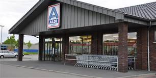 Kunderne svigter Aldi efter kritik af arbejdsforholdene i discountkædens 250 danske butikker. Det kan få katastrofale følger for den i forvejen underskudsramte virksomhed, vurderer ekspert i branding.&nbsp;