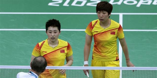 OL-skandale: Badmintonspillere smidt ud
