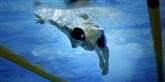 <span style='font-family: Arial; font-size: 15px; color: White;'>Her svømmer kineseren Wei Yanpeng 100 m butterfly. Han blev nummer to med en tid på 61 sek. Det er kun tolv sekunder langsommere end Michael Phelps, der i 2009 satte verdensrekorden med 49.82 sek.</span> <span style='font-family: Arial; font-weight: normal; font-size: 15px; color: #999999;'>Foto: Emilio Morenatti / POLFOTO</span>