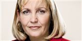 <span style='font-family: Arial; font-size: 15px; color: White;'>Pia Olsen Dyhr er kandidaternes "grand old lady". Med sine 40 år har handels- og investeringsministeren mere erfaring end de andre, og hun har tidligere været med i kapløbet om formandsposten: I 2005 tabte hun til netop Villy Søvndal.</span> <span style='font-family: Arial; font-weight: normal; font-size: 15px; color: #999999;'>Foto: Folketinget</span>