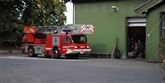 <span style='font-family: Arial; font-size: 15px; color: White;'>Torsdag klokken 14.28 modtog Avisen.dk en kortfattet mail fra en kommunikationsmedarbejder i Københavns Brandvæsen: "Det er korrekt, at der har siddet to Travox 120 apparater på stigen på Christianshavns Brandstation, indtil den nye stige har kunnet ombygges til de nye BG 4 apparater - de er nu fjernet." Svaret kom efter, at Avisen.dk bad om en kommentar på, hvorfor beredskabschefen med flere &nbsp;talte usandt om apparaterne. </span> <span style='font-family: Arial; font-weight: normal; font-size: 15px; color: #999999;'>Foto: Rikke Dyrberg</span>