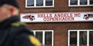 Der har den senere tid været en del voldelige sammenstød mellem Hells Angels og Bandidos, og onsdag ransagede 18 rockeradresser over hele Sjælland og tilbageholdt over 100 personer.