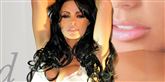<span style='font-family: Arial; font-size: 15px; color: White;'>Mange kalder deres små piger for prinsesser. Peter Andre og brystbomben Katie Price gik linen ud og kaldte deres datter for Princess Tiaamii Crystal.</span> <span style='font-family: Arial; font-weight: normal; font-size: 15px; color: #999999;'>Foto: Colourbox</span>