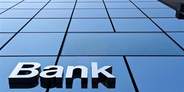 Bank-direktør fik en mio. for 19 arbejdsdage