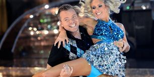 Her ses den populære sanger Rasmus Nøhr med sin dansepartner Karina Frimodt i TV 2-programmet "Vild med dans".