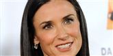<span style='font-family: Arial; font-size: 15px; color: White;'>"Spørger du virkelig om hjælp?", spurgte Demi Moore manden på Twitter ifølge US Weekly. Vardalos talte derefter med politiet og skrev efterfølgende på sin Twitter: "Han er ok, det er ikke et fupnummer. Tak til jer alle for at sende kærlighed".</span> <span style='font-family: Arial; font-weight: normal; font-size: 15px; color: #999999;'>Foto: Scanpix, AFP, Frazer Harrison</span>