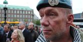 <span style='font-family: Arial; font-size: 15px; color: White;'>Thomas Bøje Frederiksen er en af mange Balkan-soldater, der har kæmpet en forgæves kamp mod Arbejdsskadestyrelsen, fordi han for sent gik til lægen med sine krigstraumer.</span> <span style='font-family: Arial; font-weight: normal; font-size: 15px; color: #999999;'>Foto: Rikke Dyrberg</span>