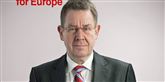 <span style='font-family: Arial; font-size: 15px; color: White;'>Den tidligere socialdemokratiske statsminister Poul Nyrup fik en betinget frakendelse af kørekortet, da han i 2010 kørte alt for hurtigt gennem den lille by Kagerup i Nordsjælland.</span> <span style='font-family: Arial; font-weight: normal; font-size: 15px; color: #999999;'>Foto: Foto: PES</span>