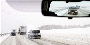 Arbejdsløse forventes at søge job i en omkreds af tre timers transporttid fra hjemmet. Men hverken arbejdsgivere eller kommuner er særligt rundhåndede, når det kommer til at yde tilskud til jobsamtaler, der kræver lang og dyr transport.