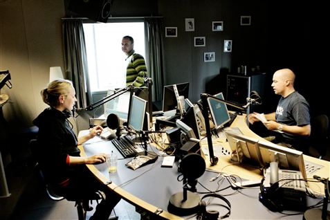 DR-musikchefer tjener penge på private hitkurser 