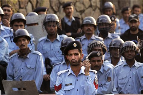 Pakistansk politi tror ikke på morder