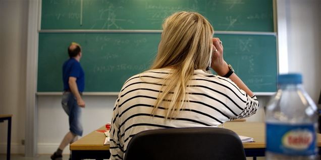 Frygt for meget farlig miljøgift på 60 skoler