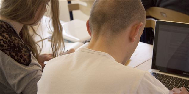 Bogsnobberi: Unge sendes i forkerte skoler