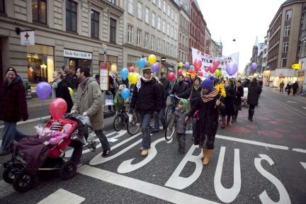 Ny demonstration mod bandekrig