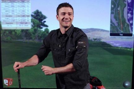 Timberlake og Hoffman i kyssekonkurrence