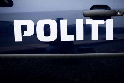 Bodybuilder-type skudt i hovedet