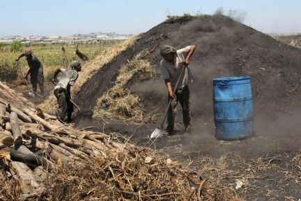 Israel bomber Gaza igen
