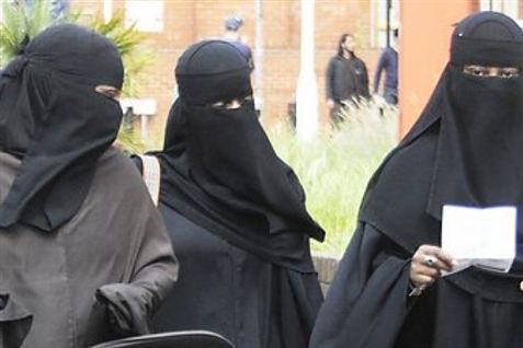 S: Nej til forbud mod burkaer
