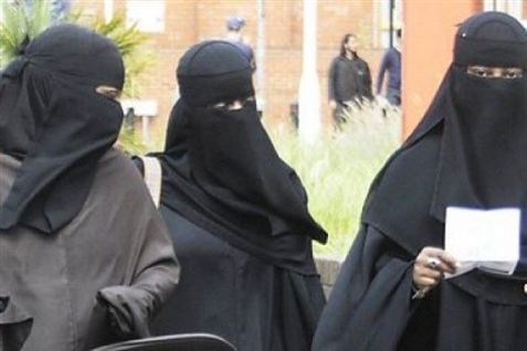 Pia K. fastholder burkaforbud