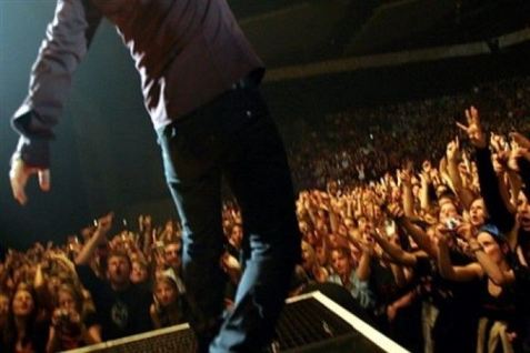 U2 fik billetsalg til at kollapse