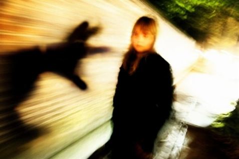 Mænd anklaget for voldtægt af småpiger