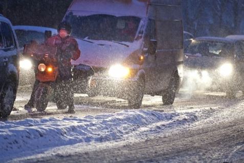 Snestormen: Skynd dig hjem fra arbejde