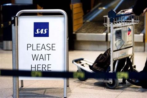 Lufthavn lammet af arbejdsnedlæggelse