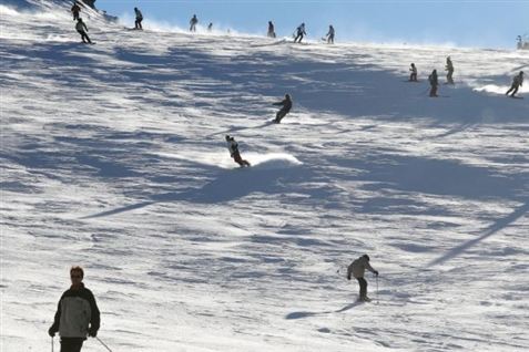 21-årig på ski døde af hjertestop