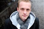"Så siger han ordret: Jeg smadrer dig," fortæller 22-årige Lasse Garstad om sin tidligere chef