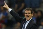 Fabio Capello vil have kvinderne ud af spillerhotellet.