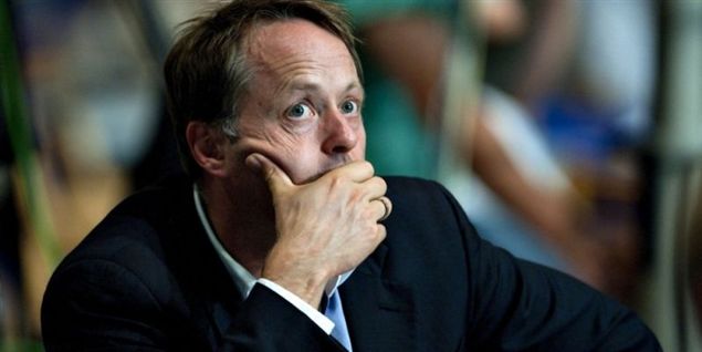 Alle mand er enige i stor kritik af minister
