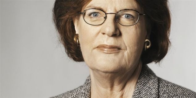 Hans Engell: Ingen kører over Britta