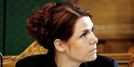 Beskæftigelsesminister Inger Støjberg, (V), har selv sat gang i kampen mod bøvlet. Nu spiller fagbevægelsen ind med deres bud.