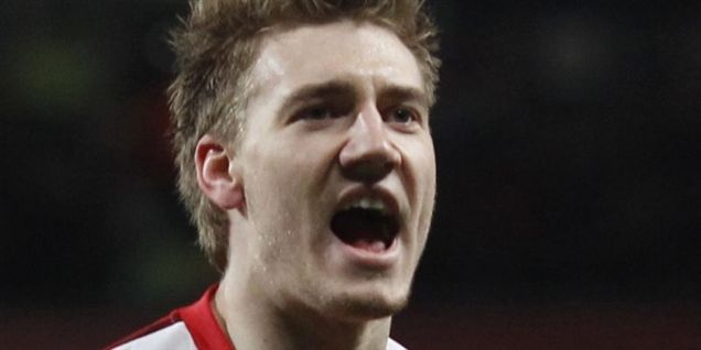Ekspert: Bendtner-baby ender hos Caroline