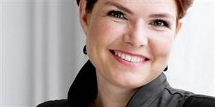 Beskæftigelsesminister Inger Støjberg (V) lover at se på mulighederne for en undersøgelse af LM-arbejdere.
