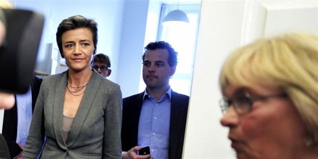 Fagbevægelsen raser mod de radikale