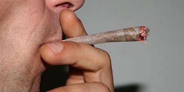 Toppolitikere: Legaliser hash