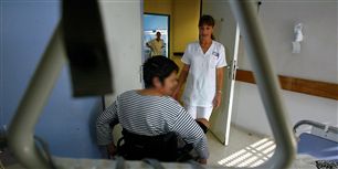 Nr. 6: Sygeplejersker - 11 procent af alle sygeplejersker har været udsat for vold på jobbet det seneste år.